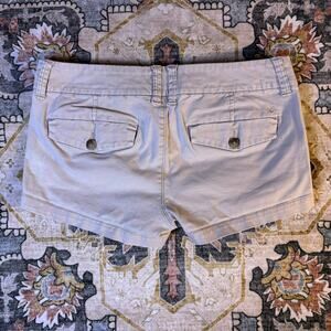 Vintage Y2K Low Rise American Eagle Khaki mini Booty Shorts early 2000s size 4